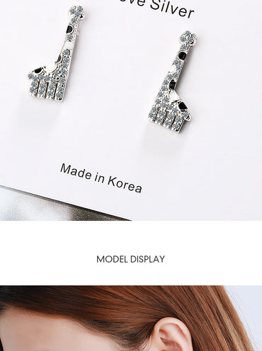 1 Pair Simple Style Giraffe Plating Inlay Copper Zircon White Gold Plated Ear Studs