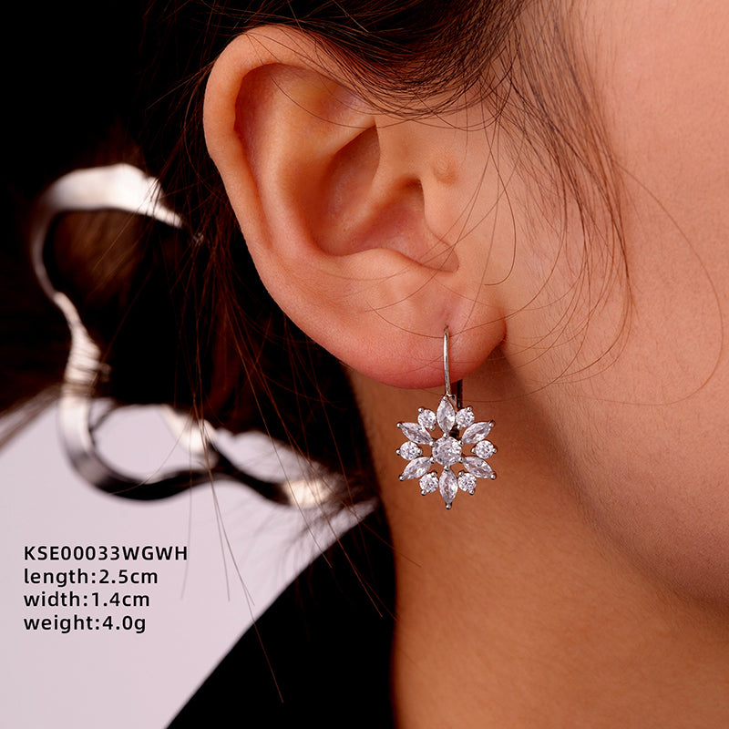 1 Pair Ig Style Simple Style Star Water Droplets Flower Plating Inlay Copper Zircon White Gold Plated Drop Earrings Ear Studs