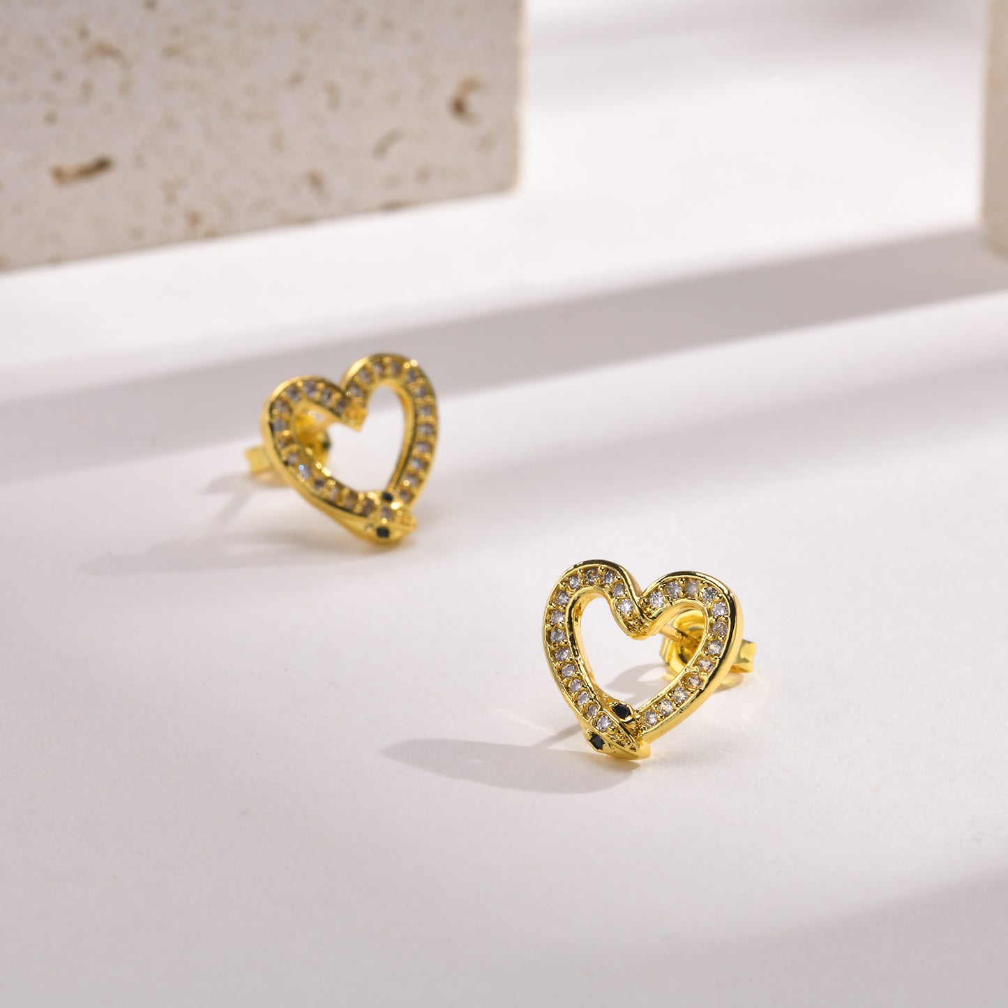 1 Pair Simple Style Animal Star Heart Shape Plating Inlay Stainless Steel Diamond Gold Plated Ear Studs