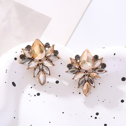 1 Pair Elegant Classic Style Flower Inlay Glass Rhinestones Ear Studs