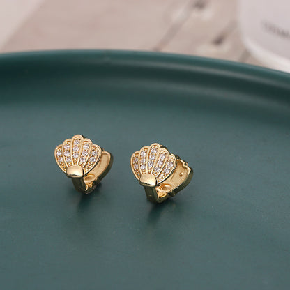 1 Pair Simple Style Shell Plating Inlay Copper Zircon Ear Studs