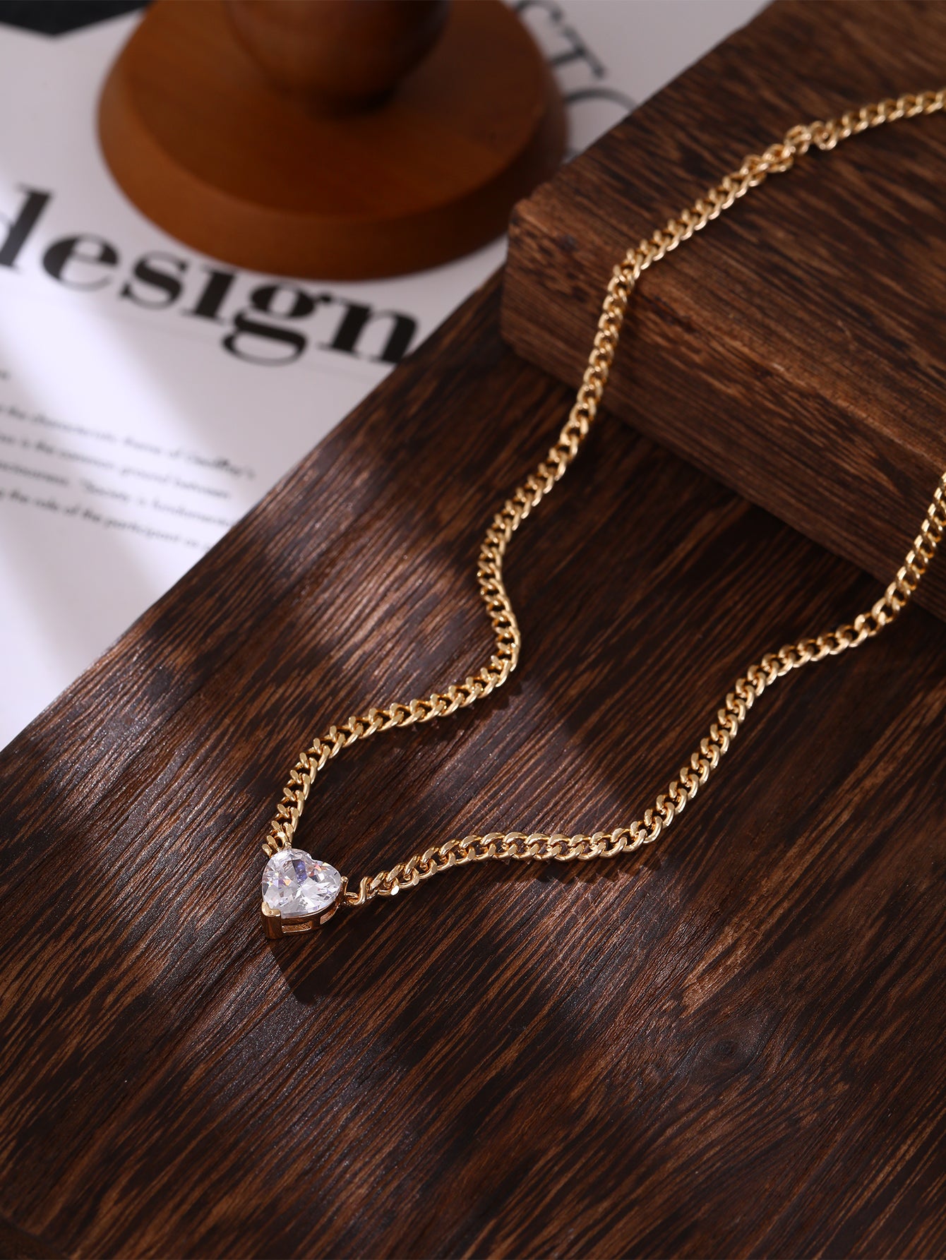 Simple Style Heart Shape Iron Copper Inlay Zircon Women's Pendant Necklace