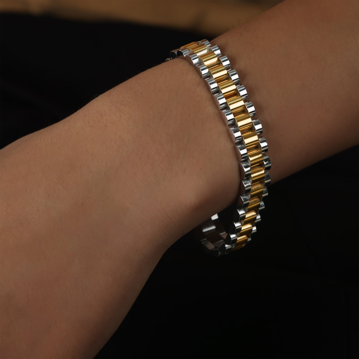 Hip-hop Rock Punk Solid Color Titanium Steel Plating 18k Gold Plated Bracelets