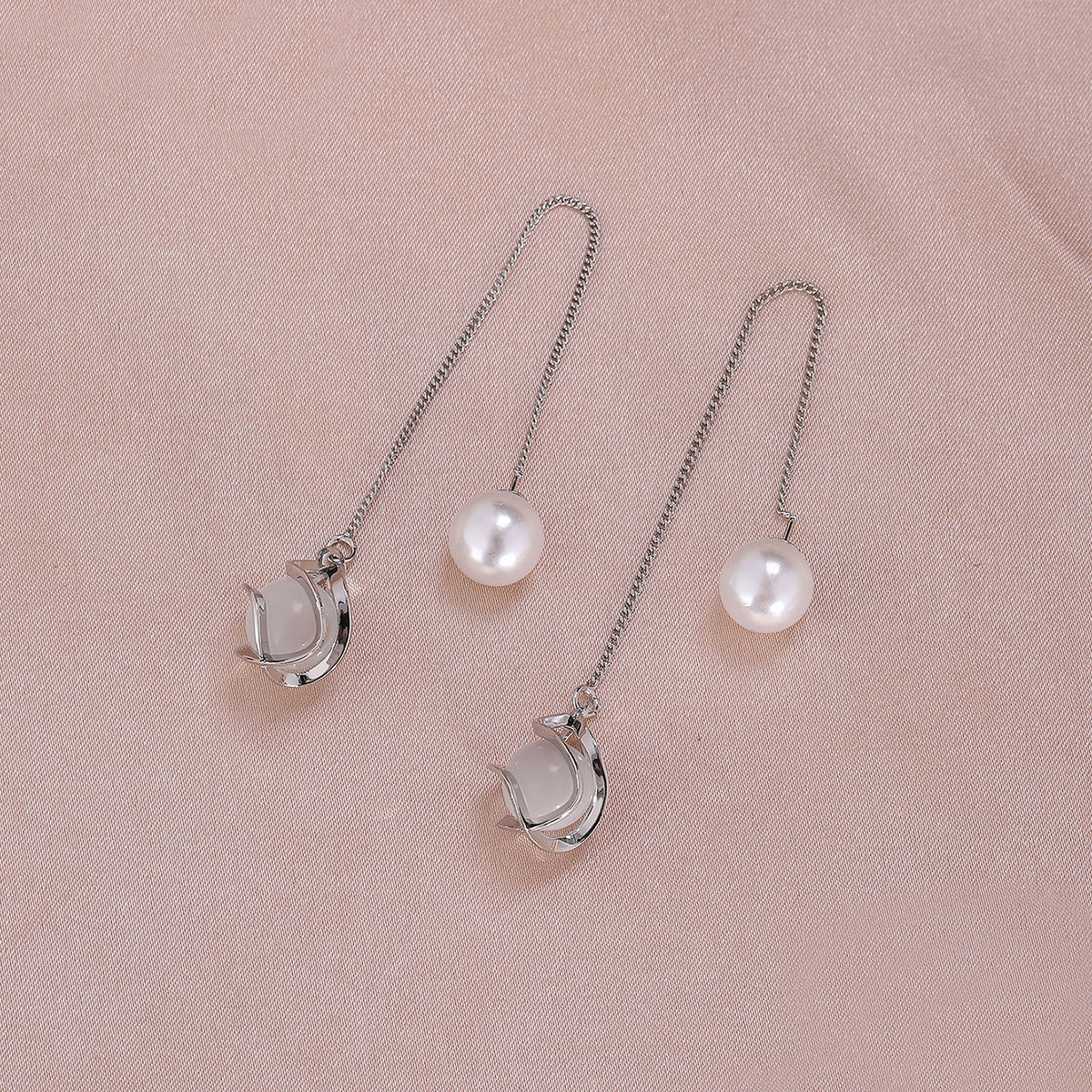 1 Pair Lady Butterfly Plating Artificial Pearl Metal Drop Earrings