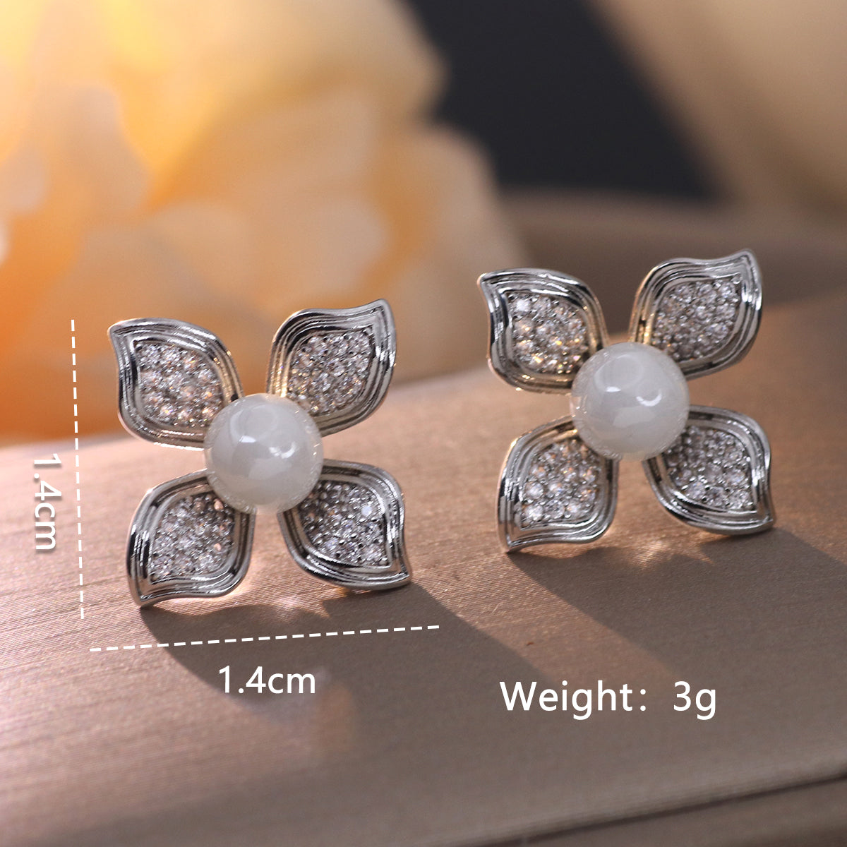 1 Pair Elegant Shiny Fruit Heart Shape Snowflake Plating Inlay Copper Artificial Pearls Artificial Diamond Silver Plated Drop Earrings Ear Studs