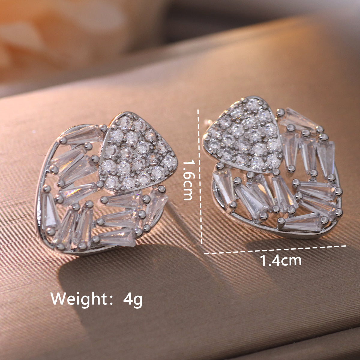 1 Pair Elegant Shiny Fruit Heart Shape Snowflake Plating Inlay Copper Artificial Pearls Artificial Diamond Silver Plated Drop Earrings Ear Studs