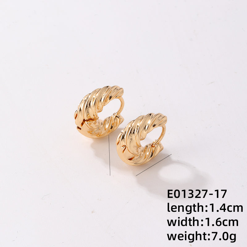 1 Pair Simple Style Geometric Heart Shape Plating Copper Ear Studs