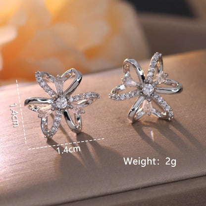 1 Pair Elegant Cute Solid Color Plating Inlay Copper Artificial Pearls Artificial Diamond Silver Plated Ear Studs