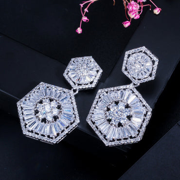 1 Pair Elegant Round Snowflake Plating Inlay Copper Zircon Rhodium Plated Silver Plated Drop Earrings