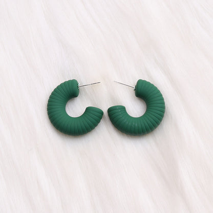 1 Pair Streetwear C Shape Spray Paint Arylic Ear Studs