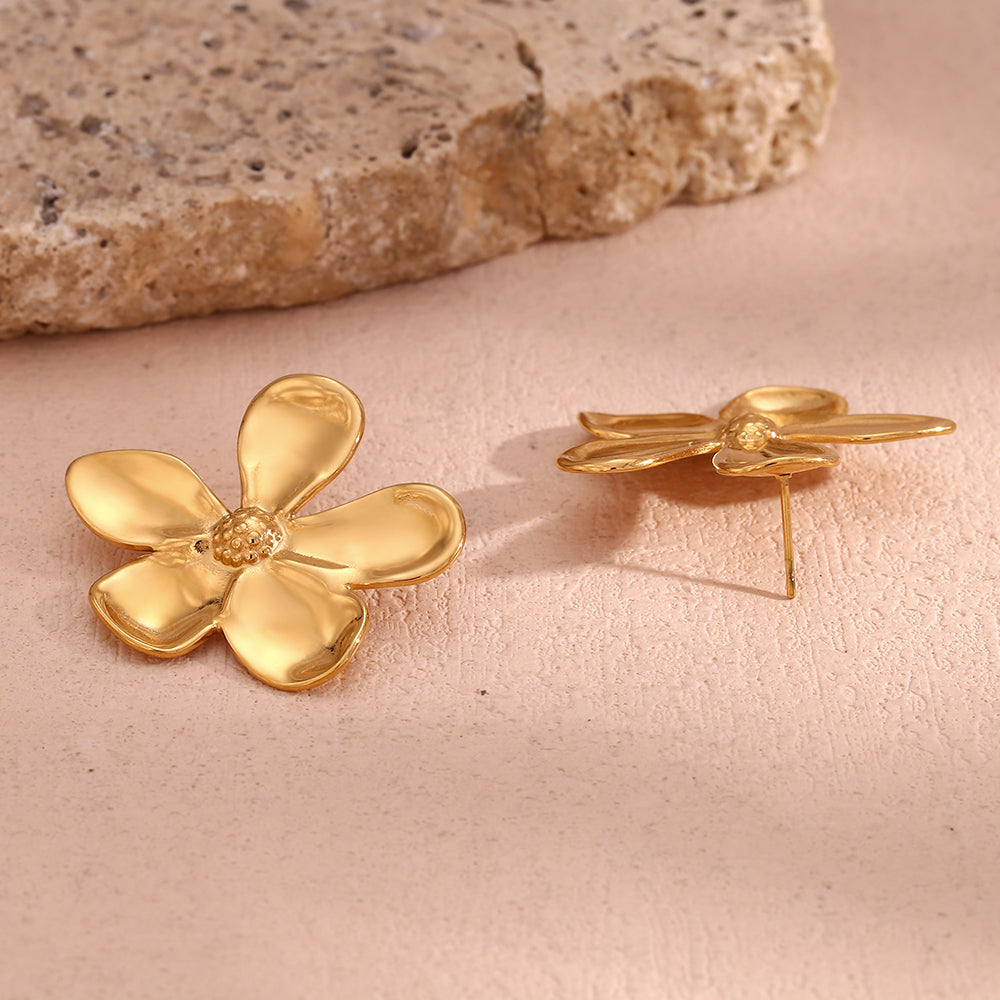 1 Pair Elegant Vintage Style Flower Plating Stainless Steel 18k Gold Plated Drop Earrings