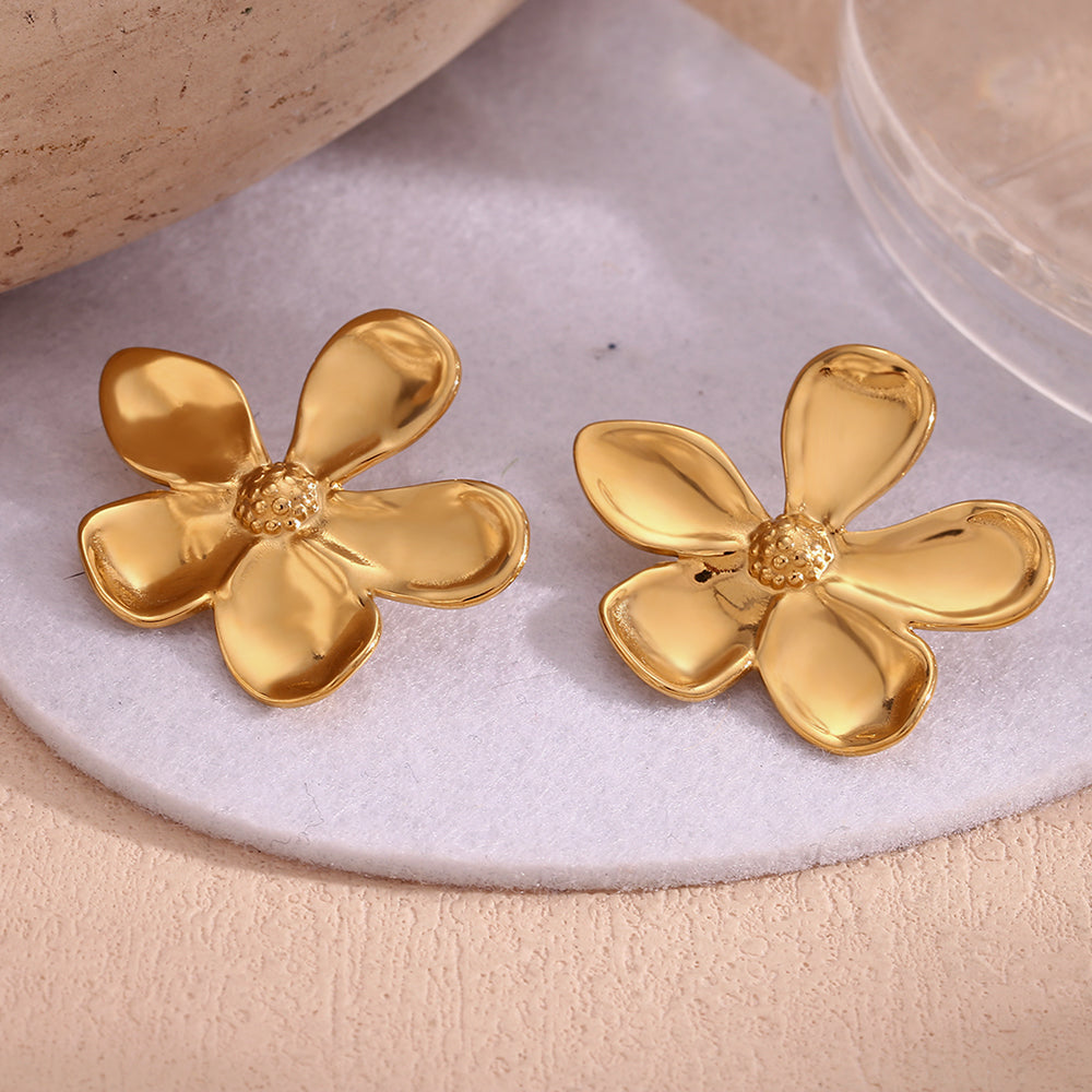 1 Pair Elegant Vintage Style Flower Plating Stainless Steel 18k Gold Plated Drop Earrings