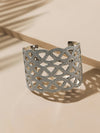 Casual Simple Style Geometric Iron Hollow Out Women's Bangle