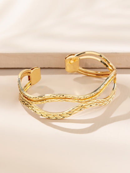 Casual Simple Style Geometric Alloy Hollow Out Women's Bangle