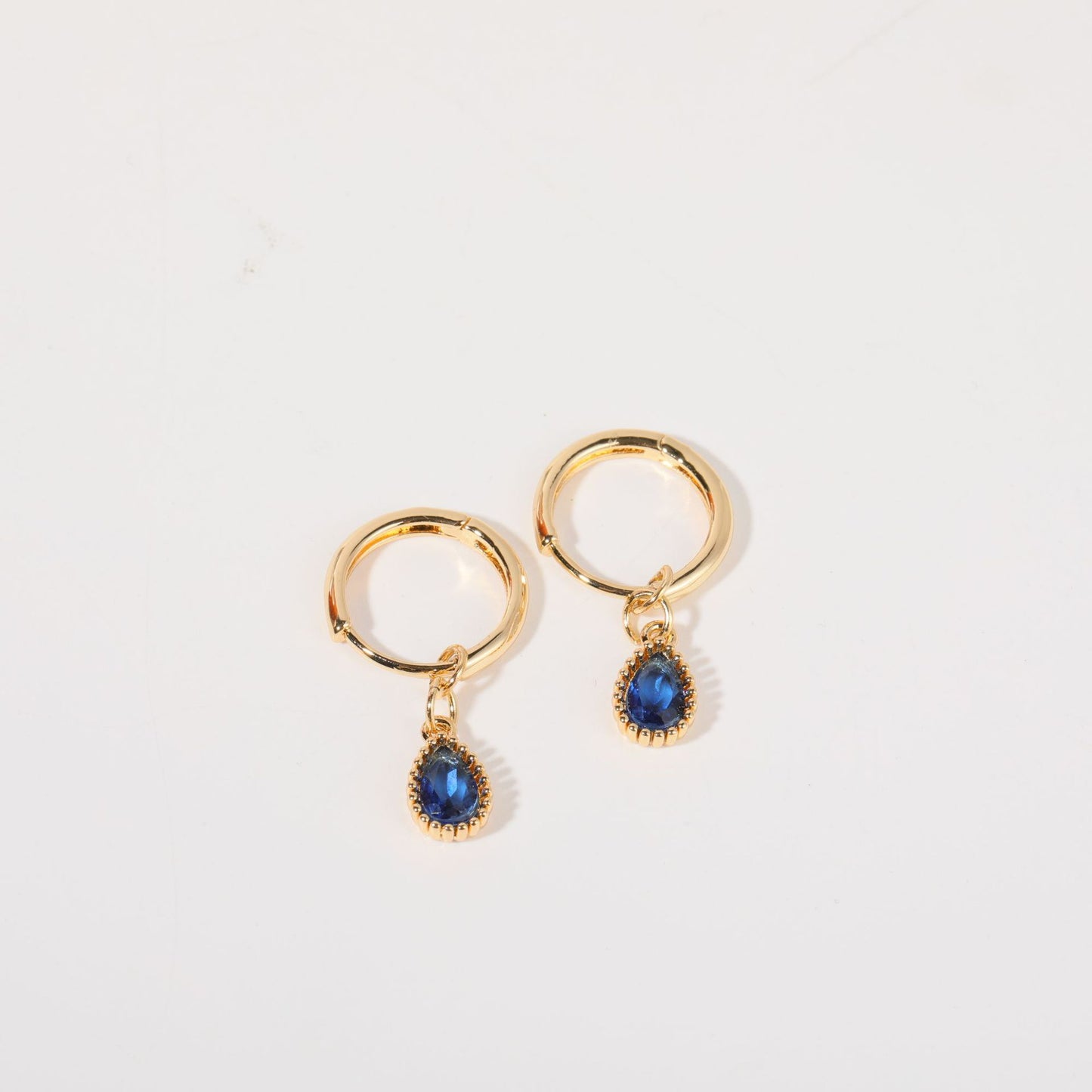 1 Pair Simple Style Water Droplets Plating Inlay Copper Zircon 18k Gold Plated Drop Earrings