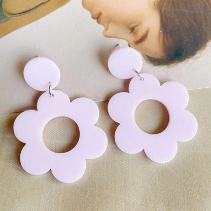 1 Pair Cartoon Style Flower Hollow Out Arylic Drop Earrings