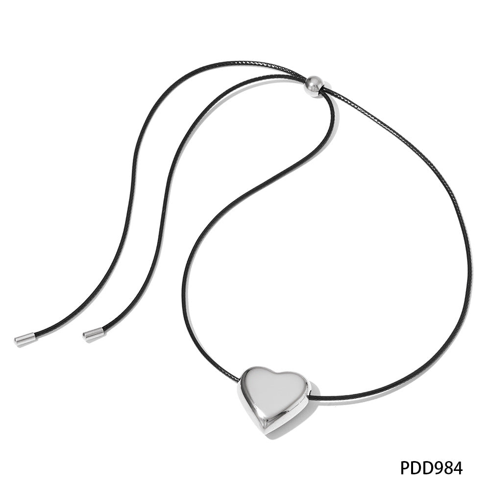 Simple Style Heart Shape Stainless Steel Flanelle Rope Plating Pendant Necklace