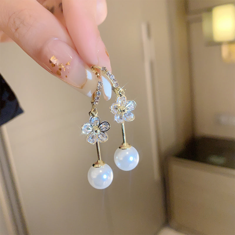 1 Pair Simple Style Classic Style Flower Plating Inlay Alloy Artificial Pearls Zircon 14k Gold Plated Drop Earrings