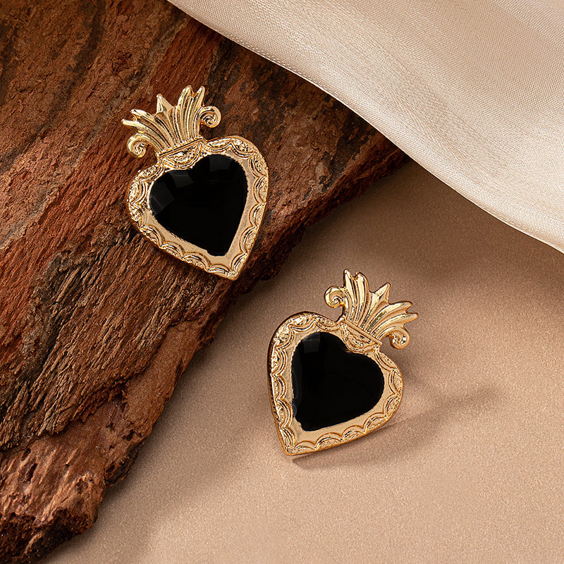 1 Pair Vintage Style Heart Shape Crown Enamel Plating Alloy 14k Gold Plated Ear Studs