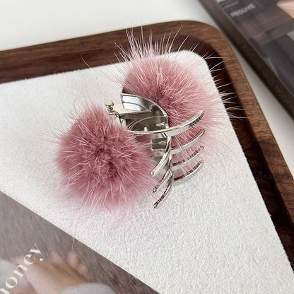 Women'S Simple Style Solid Color Alloy Hairball Plating Hair Claws