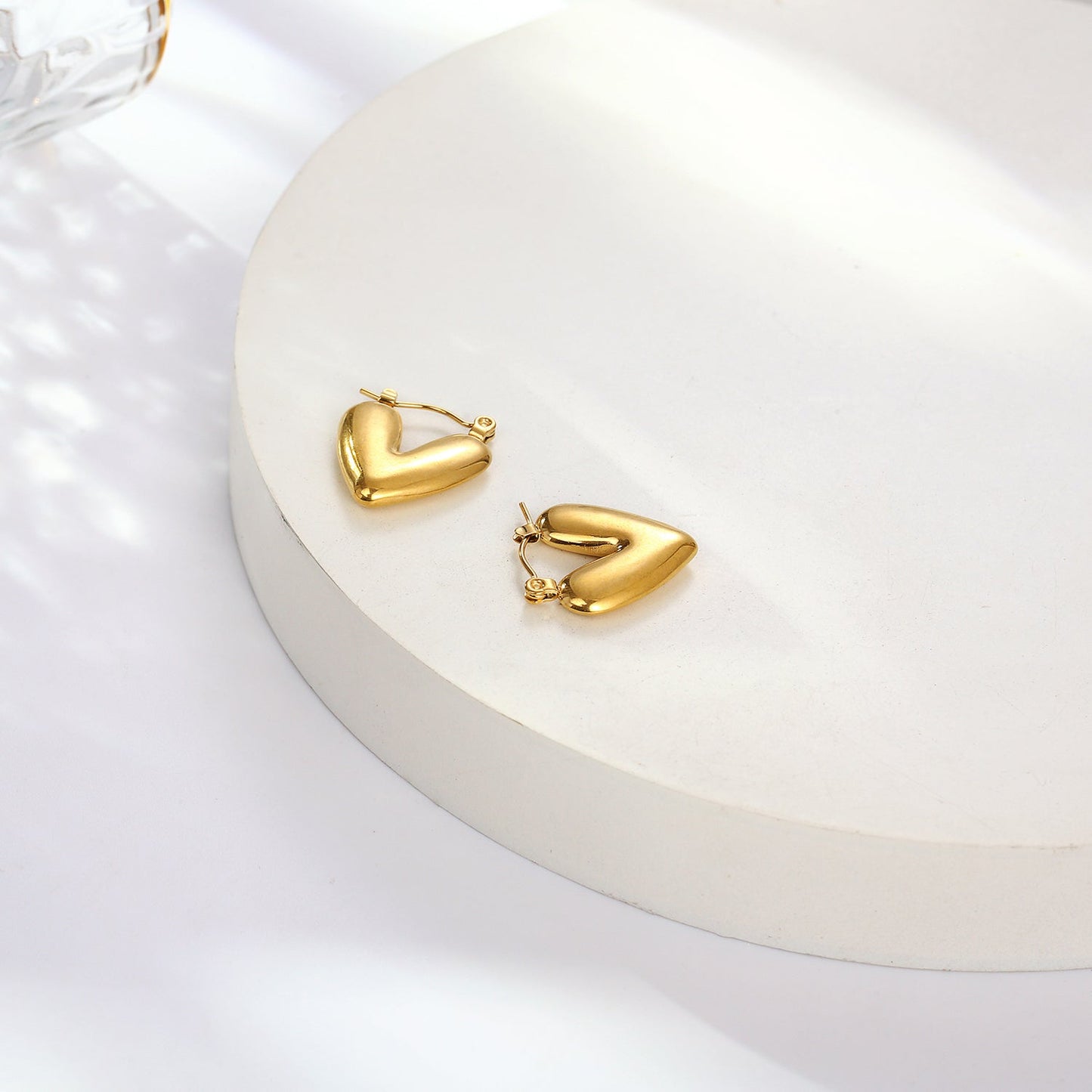 1 Pair Streetwear C Shape Heart Shape Plating Stainless Steel 18k Gold Plated Earrings