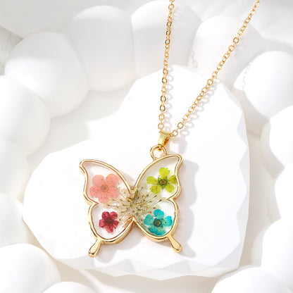 Casual Cute Simple Style Butterfly Alloy Resin Women'S Pendant Necklace