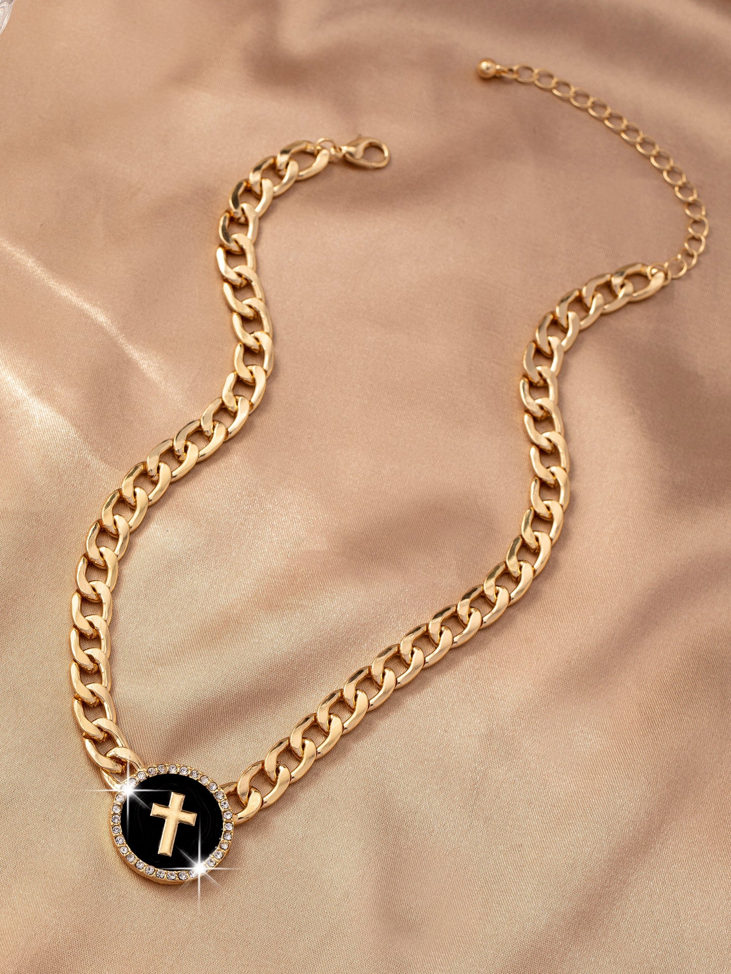 Ig Style Simple Style Cross Alloy Enamel Plating Inlay Rhinestones Gold Plated Women's Necklace