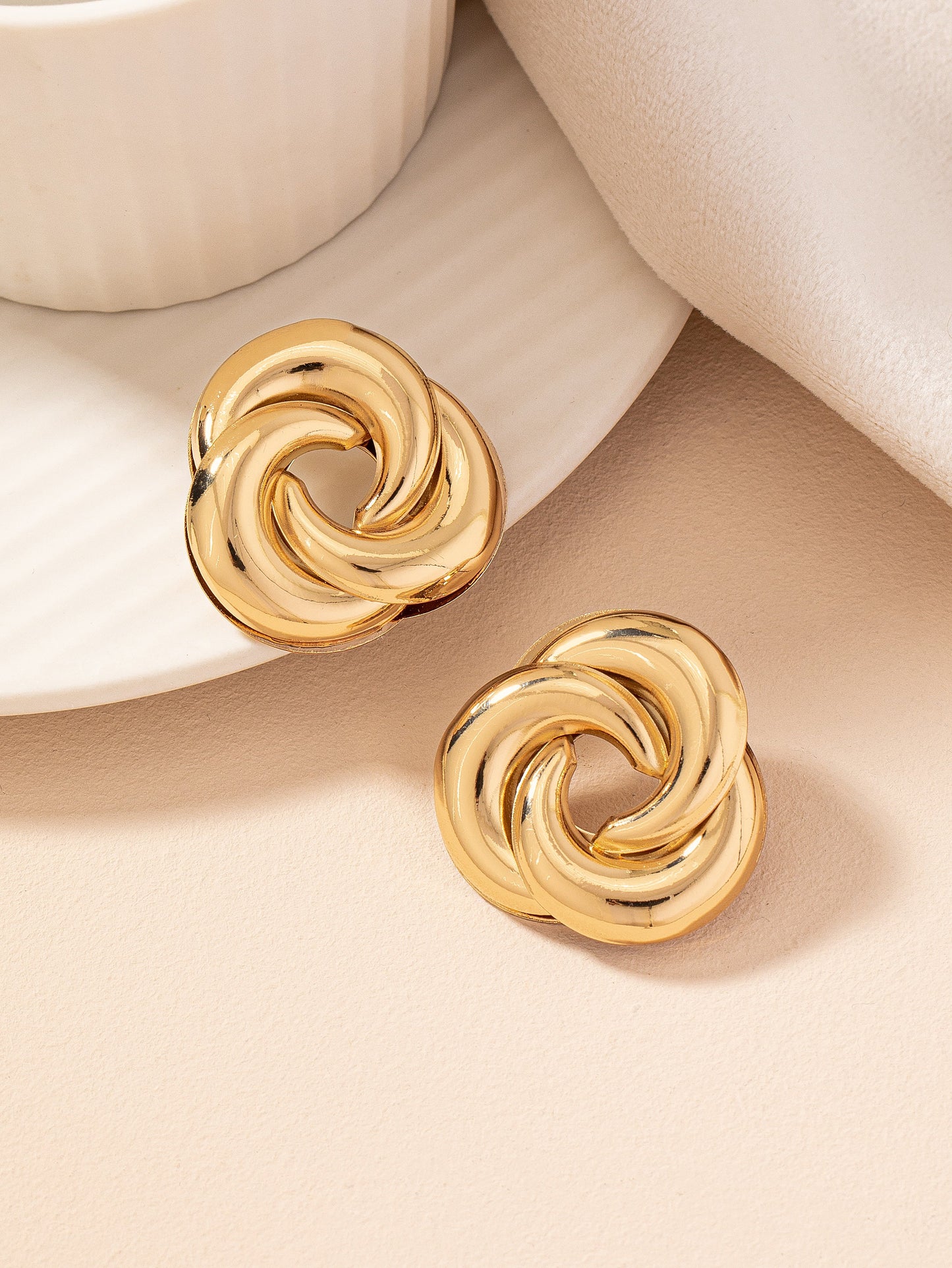 1 Pair Elegant Geometric Alloy Ear Studs