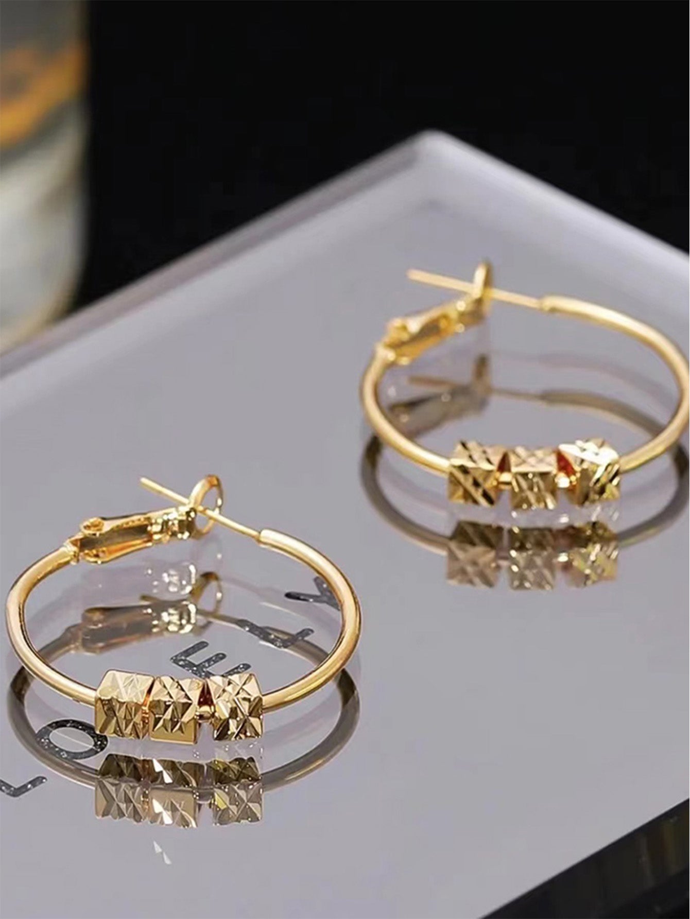 1 Pair Simple Style Geometric Alloy Hoop Earrings