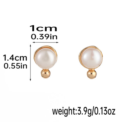 1 Pair Elegant Baroque Style Round Plating Inlay Copper Natural Stone Freshwater Pearl 18k Gold Plated Ear Studs