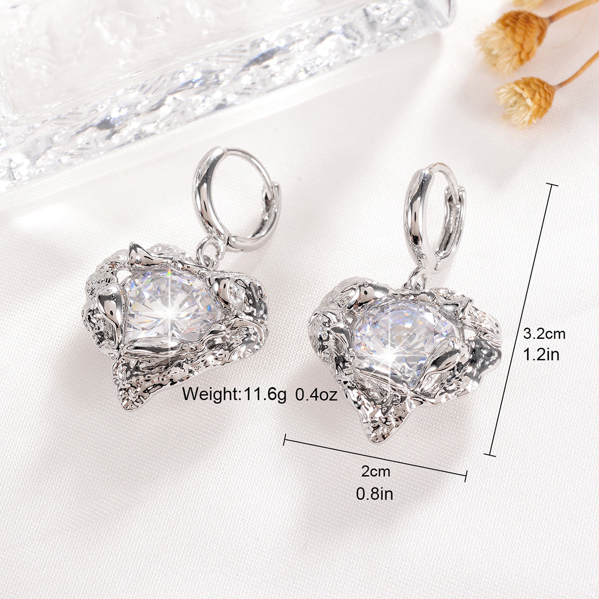 1 Pair French Style Shiny Heart Shape Hollow Out Inlay Copper Zircon 18k Gold Plated Silver Plated Drop Earrings