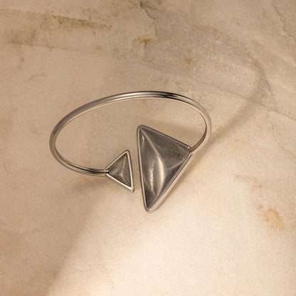 Ig Style Elegant Triangle Stainless Steel Plating Bangle