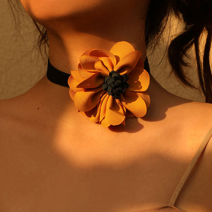 Romantic Sweet Flower Stainless Steel Cloth Velvet Handmade Women's Choker