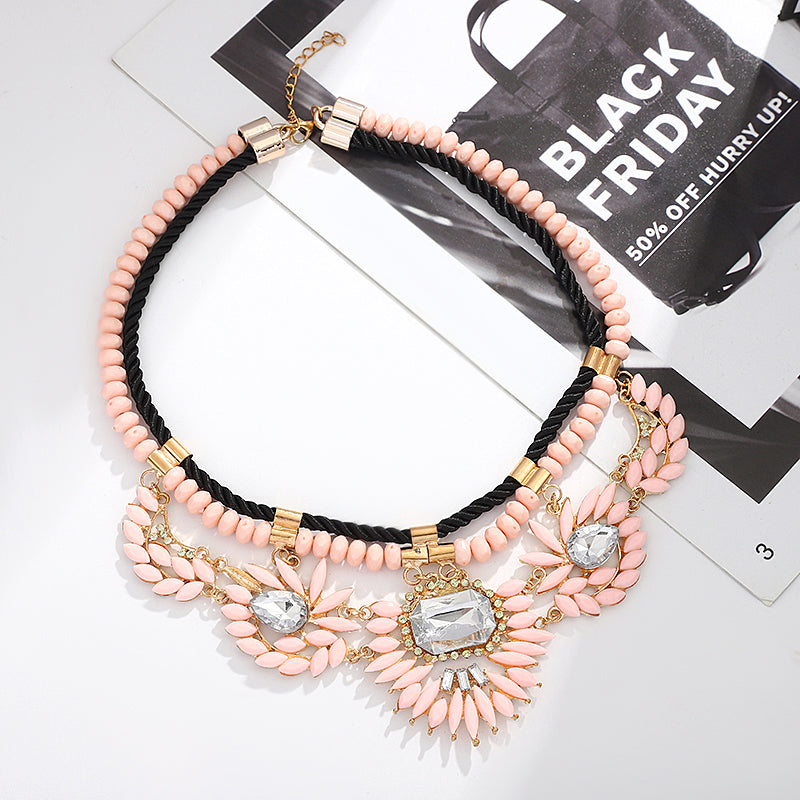 Retro Exaggerated Bohemian Geometric Arylic Alloy Women's Necklace