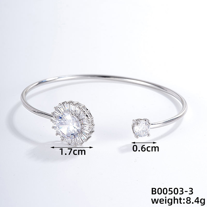 Casual Simple Style Classic Style Geometric Heart Shape Flower Copper Zircon Silver Plated Bangle