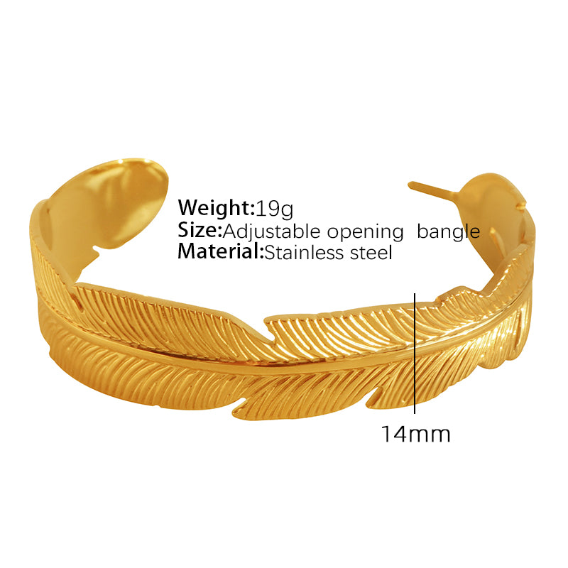 Vintage Style Exaggerated Round Feather Titanium Steel Irregular Hollow Out 18k Gold Plated Bangle