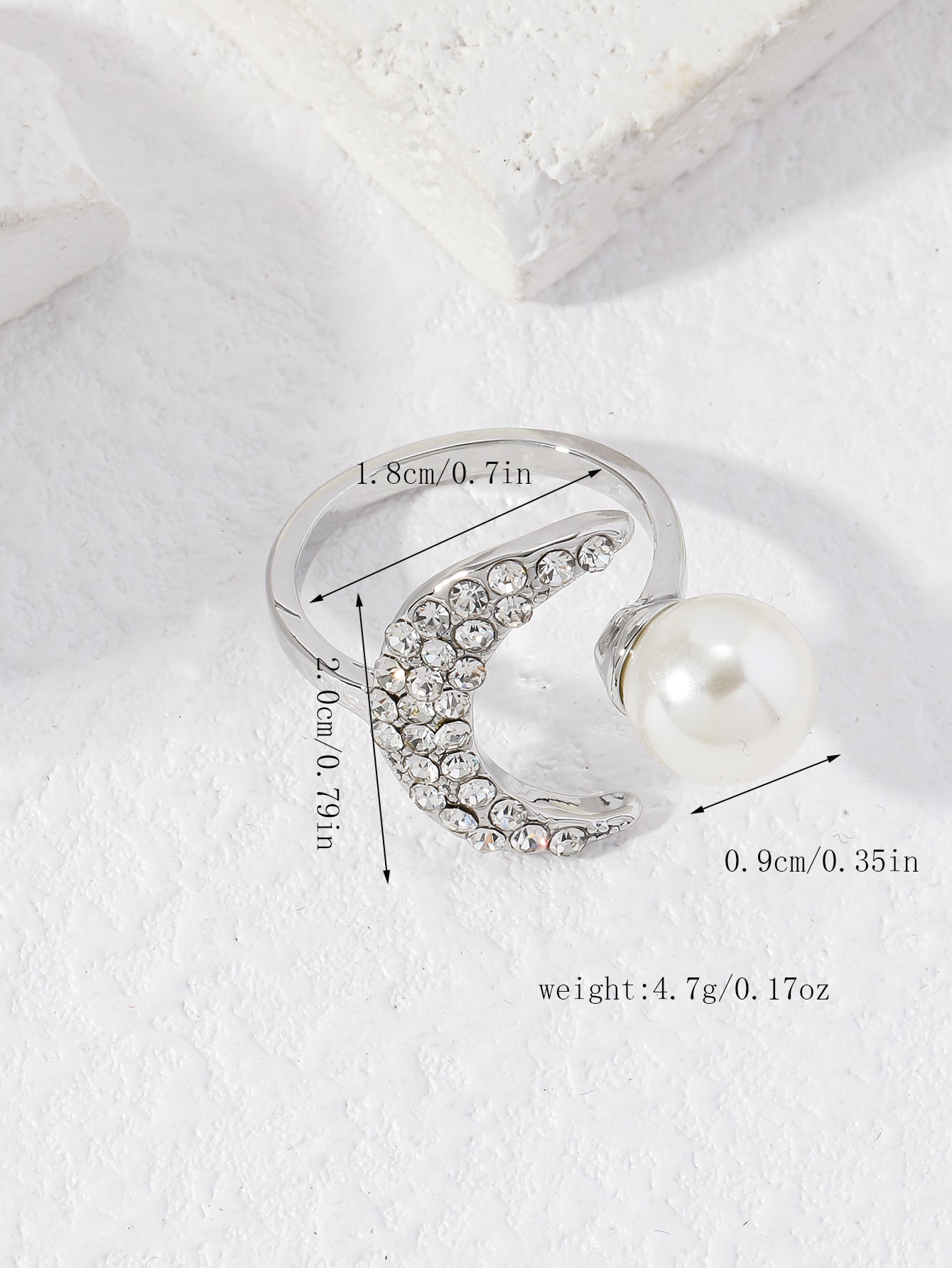 Elegant Cute Moon Alloy Asymmetrical Rhinestones Pearl Silver Plated Unisex Open Rings