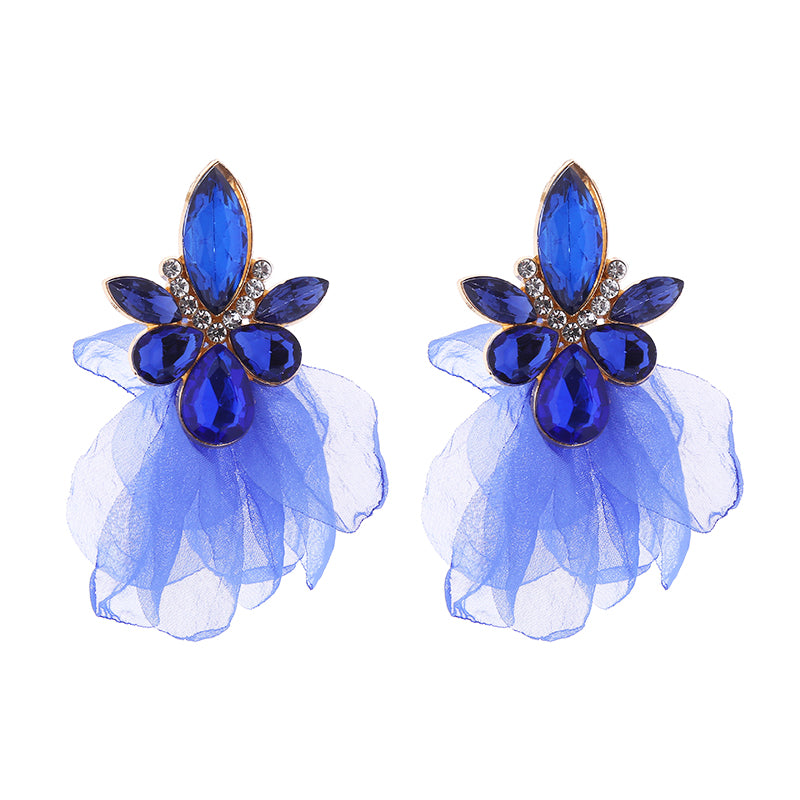 1 Pair Elegant Petal Plating Inlay Alloy Rhinestones Glass Drill Gold Plated Drop Earrings