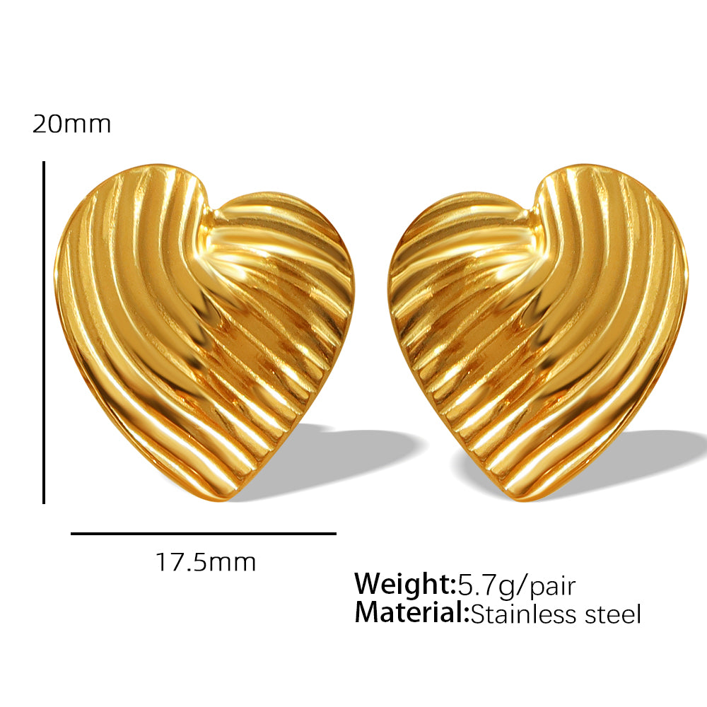 1 Pair Vintage Style Simple Style Water Droplets Heart Shape Plating Titanium Steel 18k Gold Plated Ear Studs