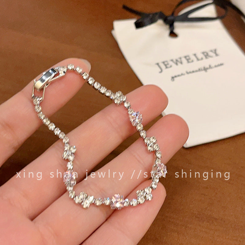 Simple Style Commute Heart Shape Imitation Pearl Beaded Women's Bracelets