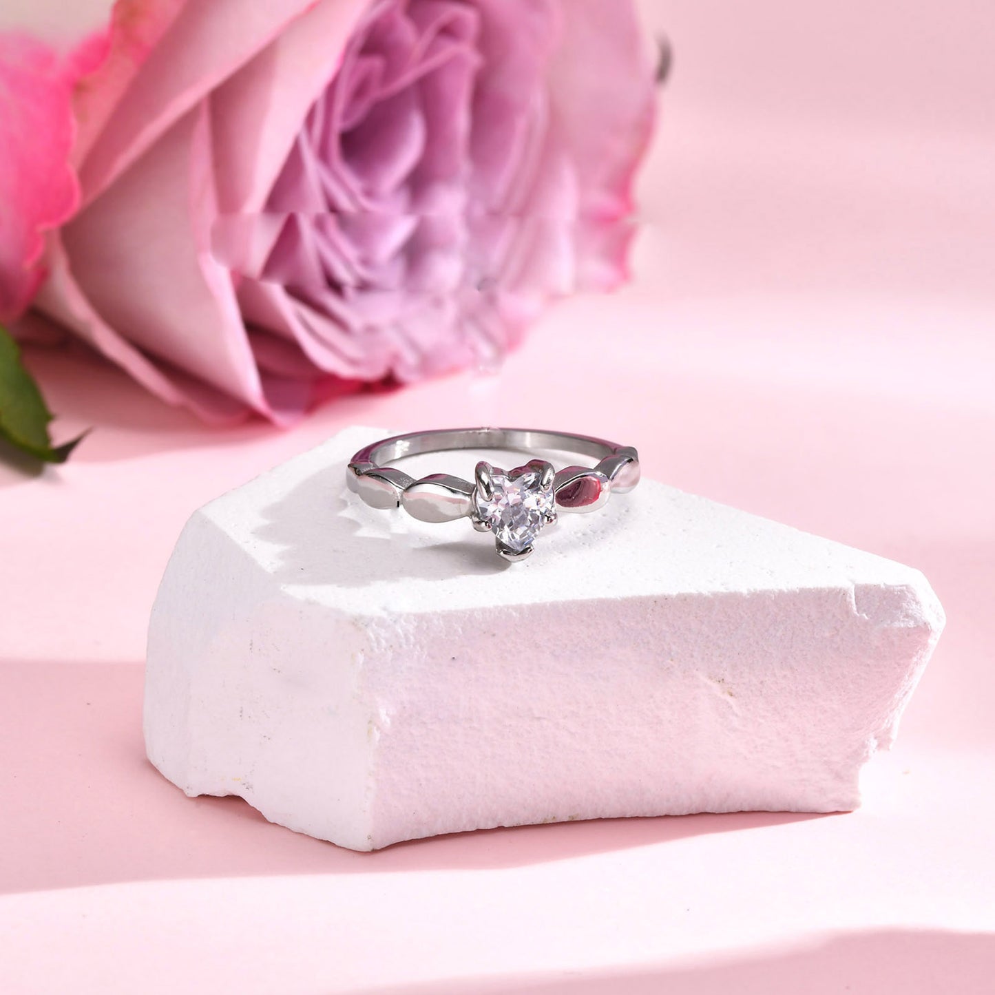 Romantic Simple Style Heart Shape Stainless Steel Zircon Rings