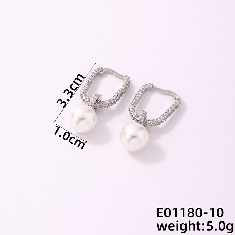 1 Pair Casual Simple Style Geometric Copper Pearl Zircon Silver Plated Drop Earrings Ear Studs