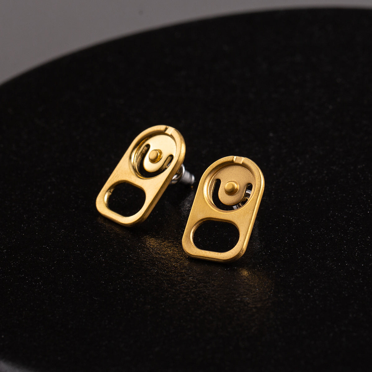 1 Pair Hip-hop Vintage Style Geometric Plating Stainless Steel 18k Gold Plated Ear Studs