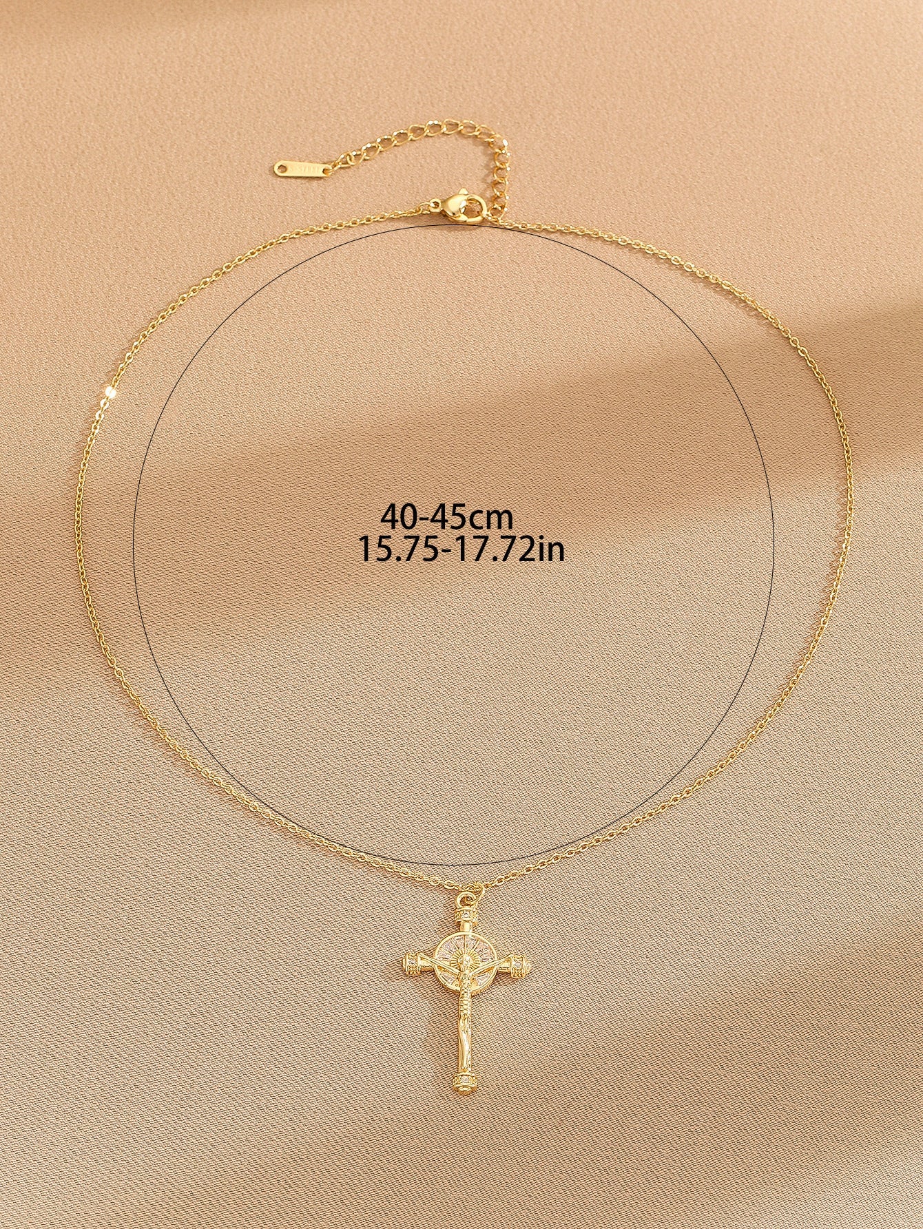 Simple Style Cross Copper Zircon Pendant Necklace