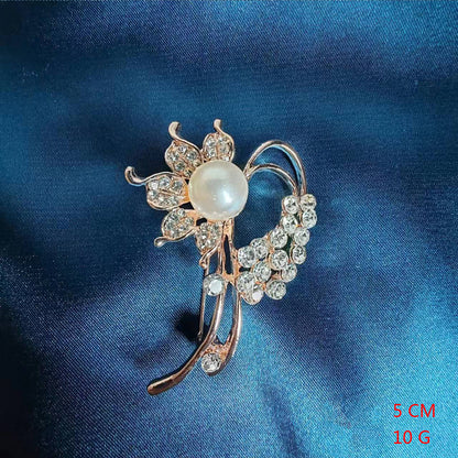 Elegant Leaf Flower Alloy Women'S Brooches