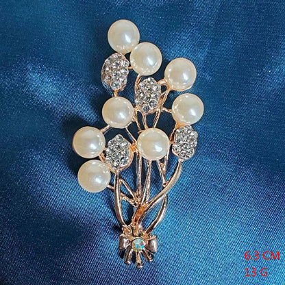 Elegant Leaf Flower Alloy Women'S Brooches