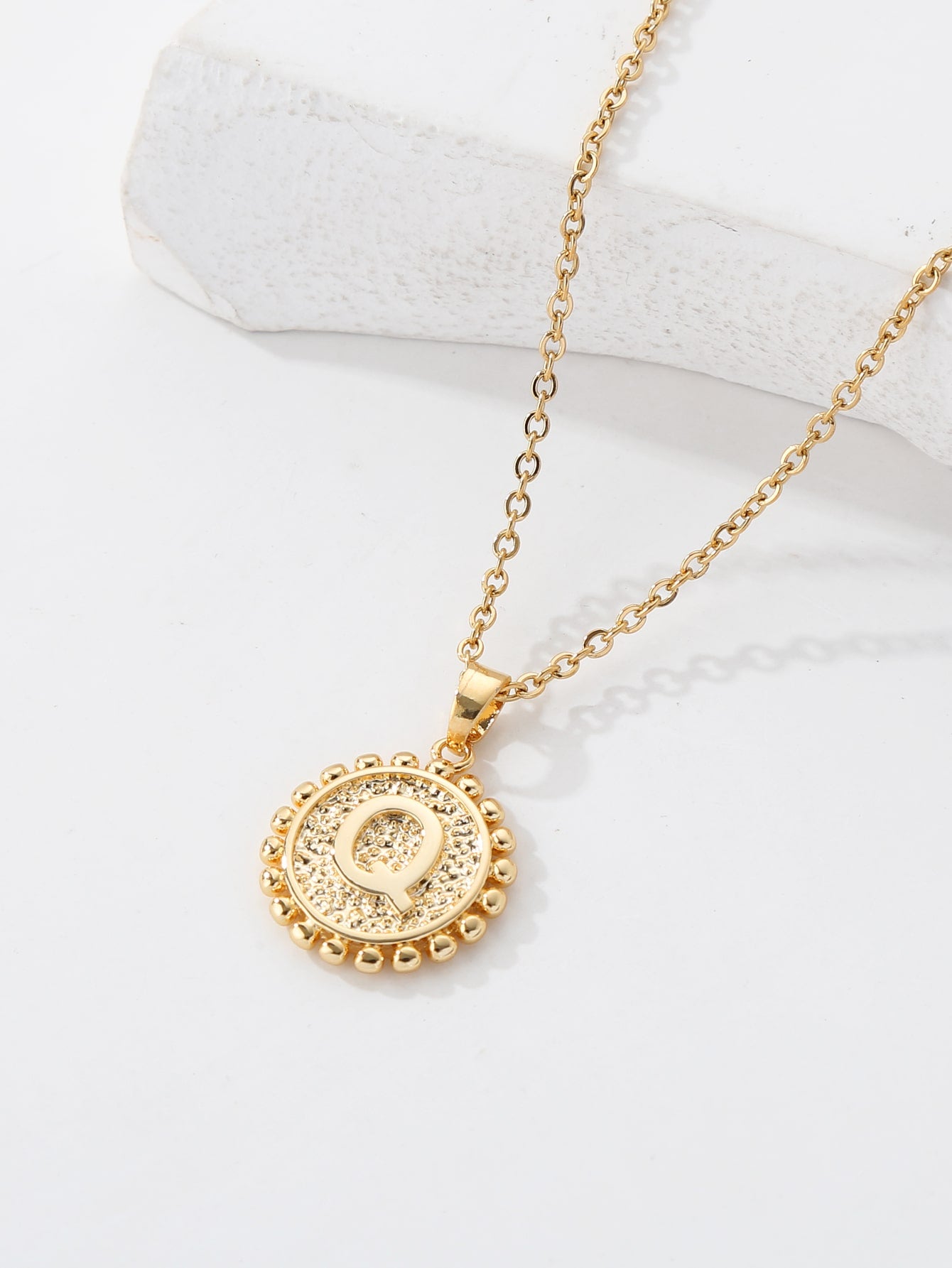 Simple Style Commute Letter Copper Plating 18k Gold Plated Pendant Necklace