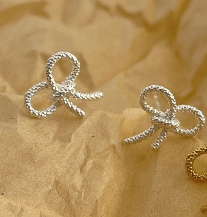 1 Pair Elegant Bow Knot Plating Sterling Silver Ear Studs