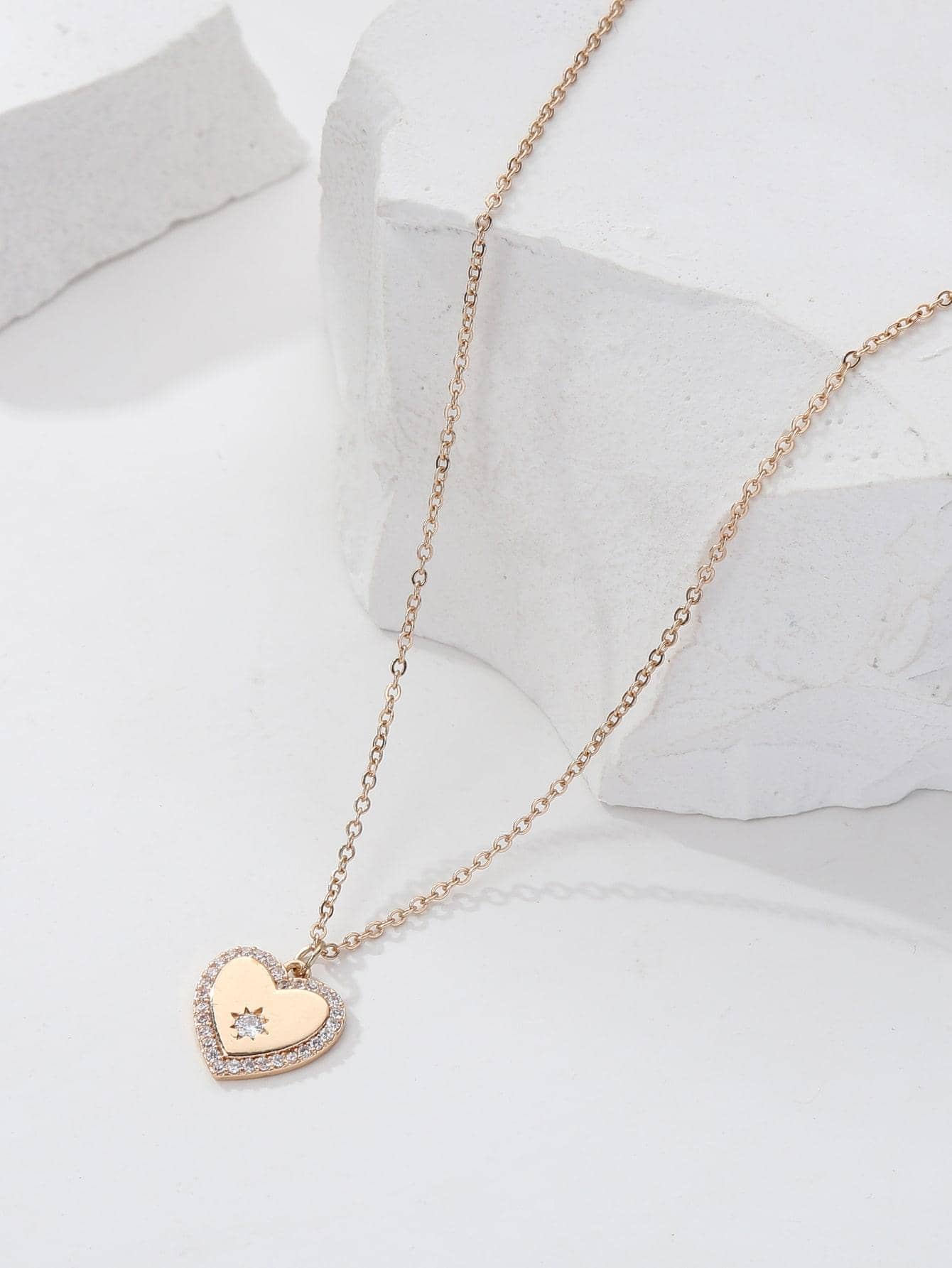 Copper Simple Style Heart Shape Plating Inlay Zircon Pendant Necklace