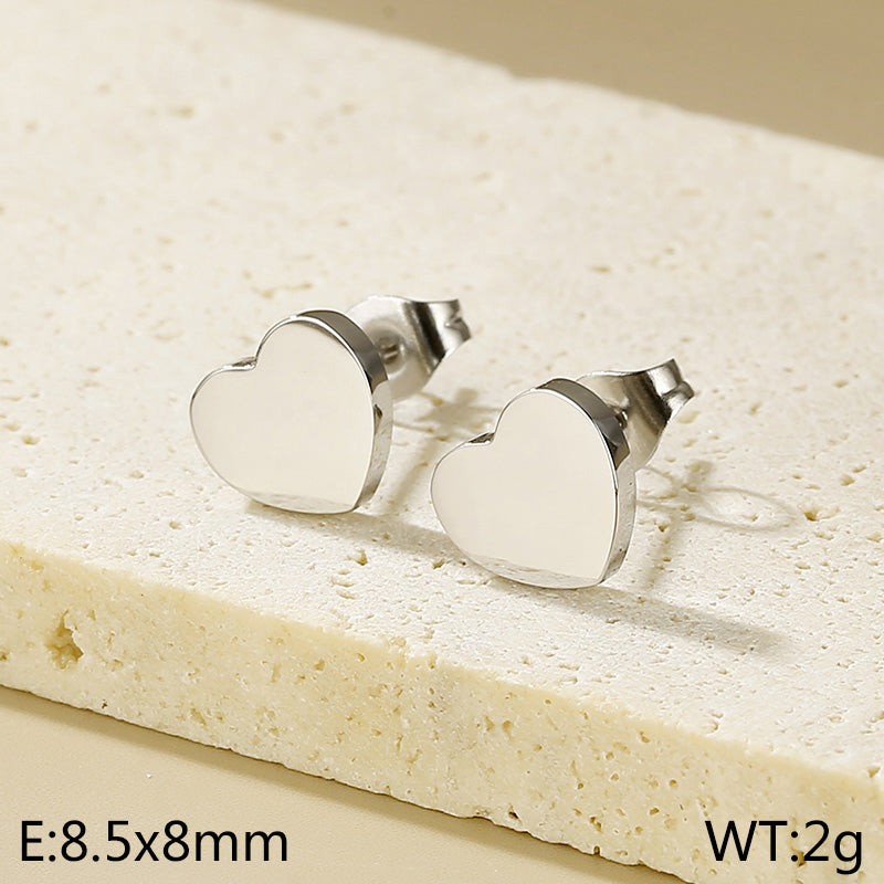 1 Pair Simple Style Heart Shape Titanium Steel Gold Plated Ear Studs